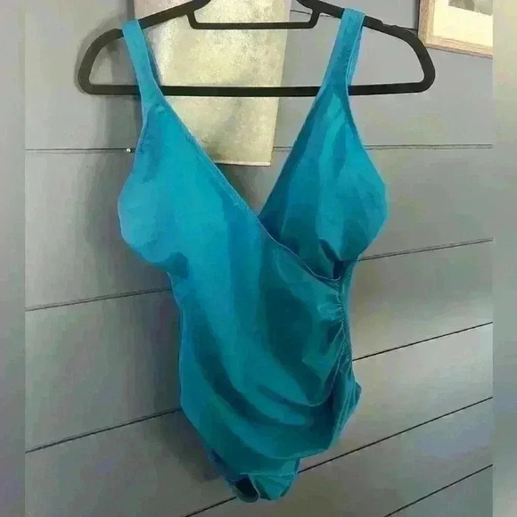 Miraclesuit women’s one piece wrap slimming padded swimsuit size 16 - Picture 1 of 5